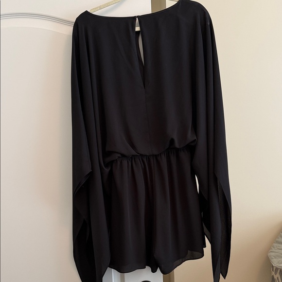 Express Black Keyhole Peplum Long-Sleeve romper - Picture 7 of 8